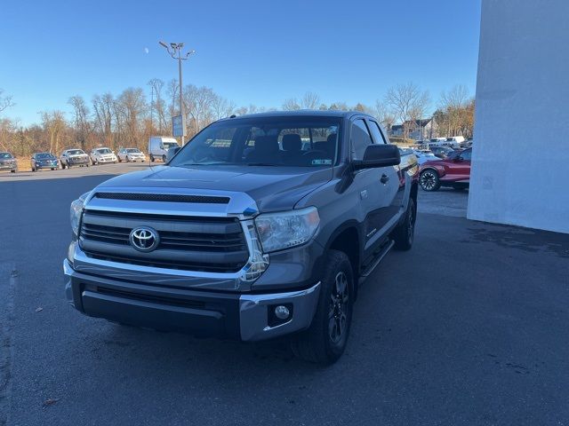 2014 Toyota Tundra SR5