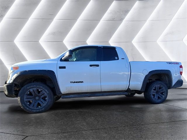 2014 Toyota Tundra SR5