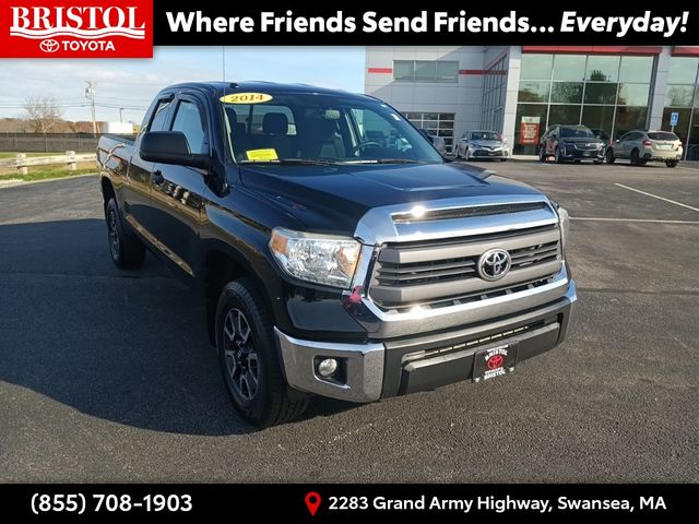 2014 Toyota Tundra SR5