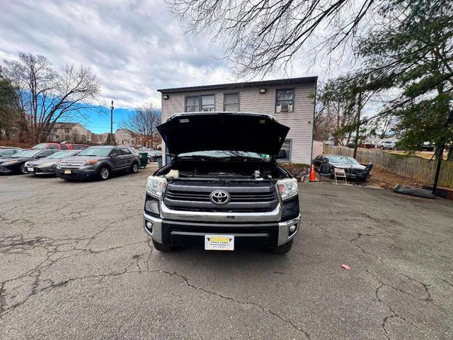 2014 Toyota Tundra SR5