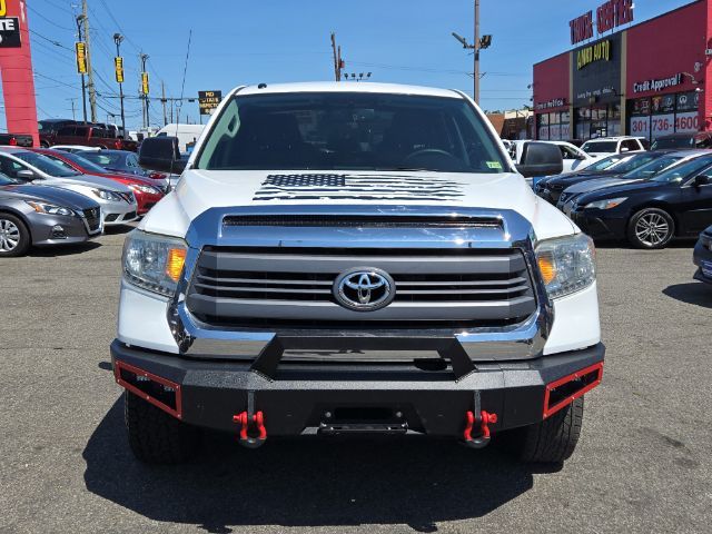 2014 Toyota Tundra SR5