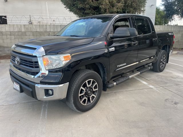 2014 Toyota Tundra SR5