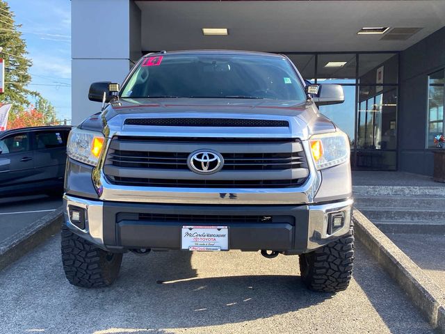 2014 Toyota Tundra SR5