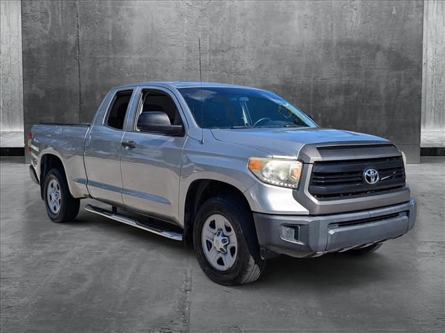 2014 Toyota Tundra SR