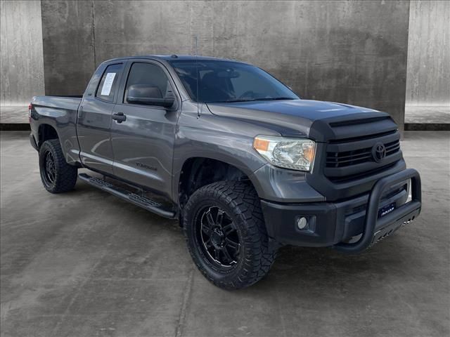 2014 Toyota Tundra SR5