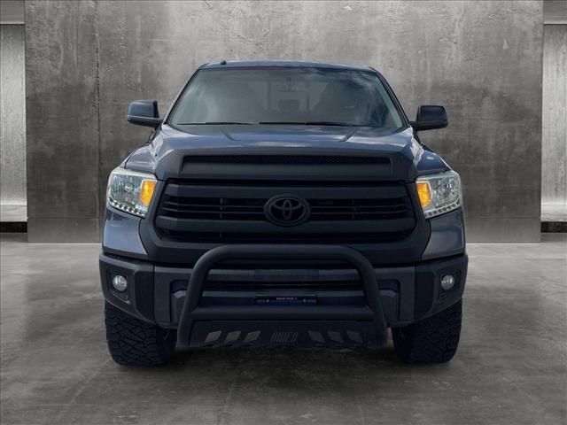 2014 Toyota Tundra SR5