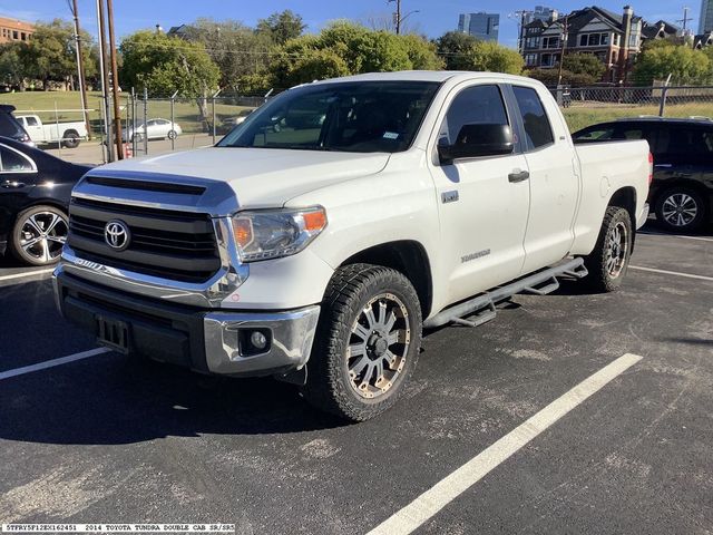 2014 Toyota Tundra SR5