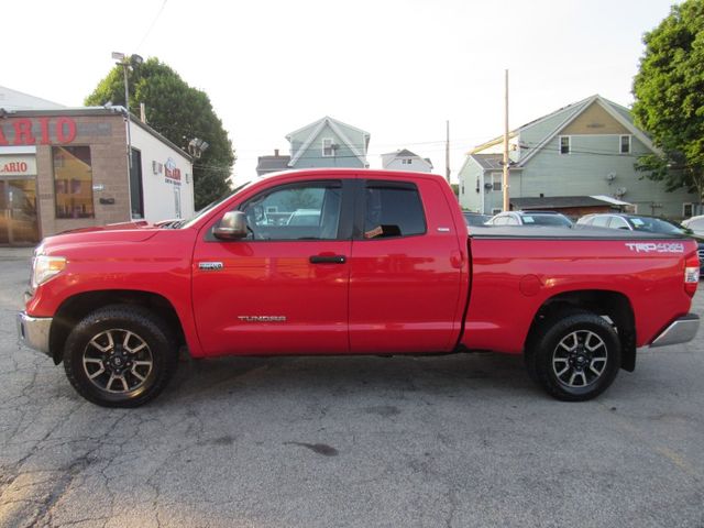 2014 Toyota Tundra SR5