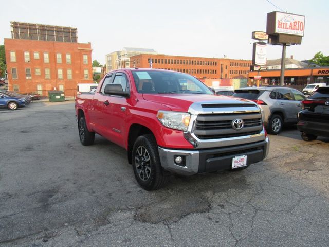 2014 Toyota Tundra SR5