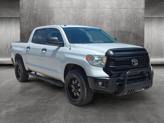 2014 Toyota Tundra SR5