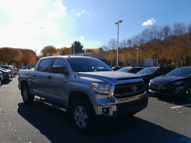 2014 Toyota Tundra SR5