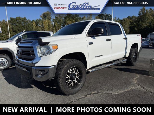 2014 Toyota Tundra SR5