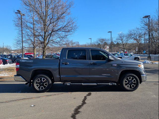 2014 Toyota Tundra SR5