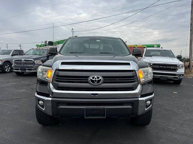 2014 Toyota Tundra SR5