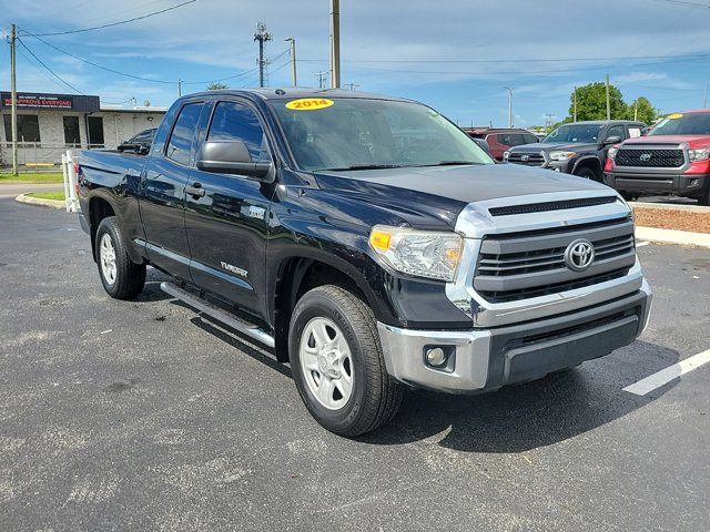 2014 Toyota Tundra SR5