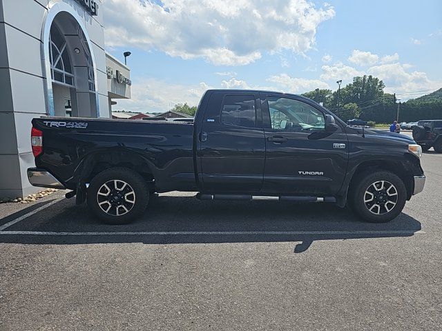 2014 Toyota Tundra SR5