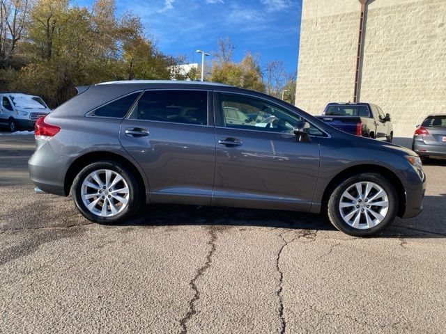 2014 Toyota Venza LE