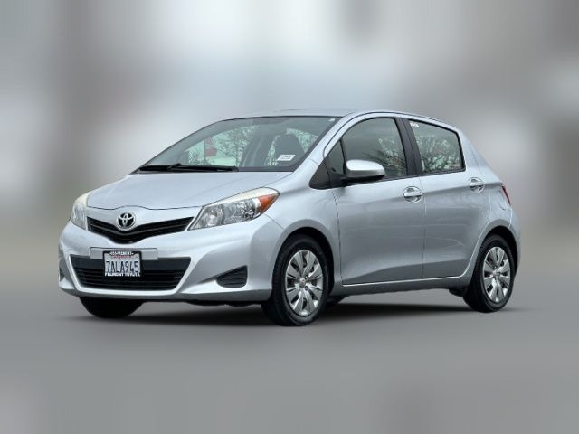 2014 Toyota Yaris LE