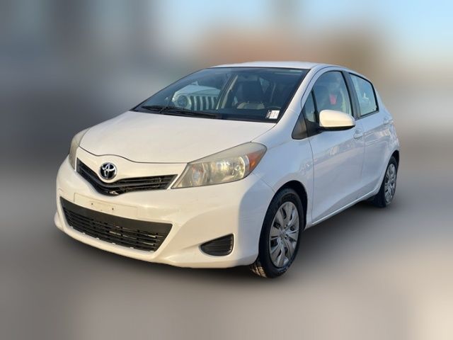 2014 Toyota Yaris LE