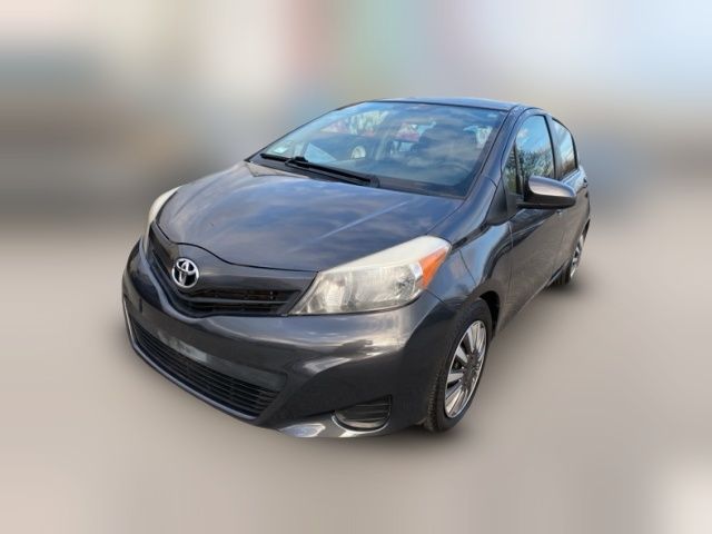 2014 Toyota Yaris LE