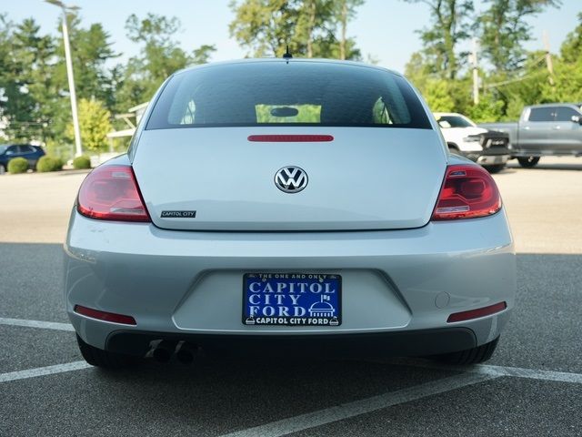 2014 Volkswagen Beetle 1.8T Entry