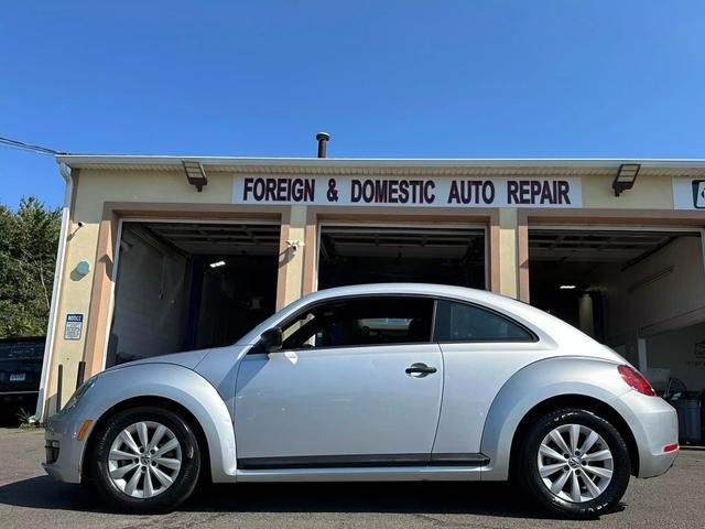 2014 Volkswagen Beetle 1.8T Entry