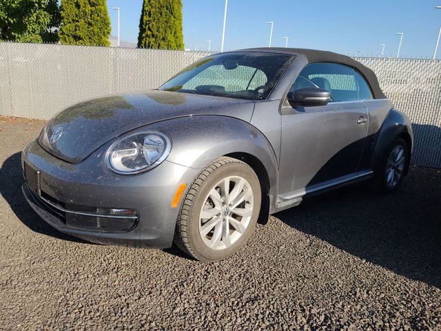 2014 Volkswagen Beetle 2.0L TDI Navigation