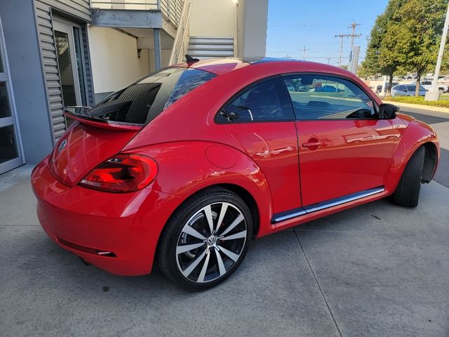 2014 Volkswagen Beetle 2.0T Turbo R-Line Navigation