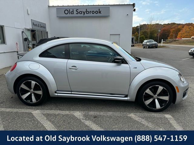 2014 Volkswagen Beetle 2.0T Turbo R-Line