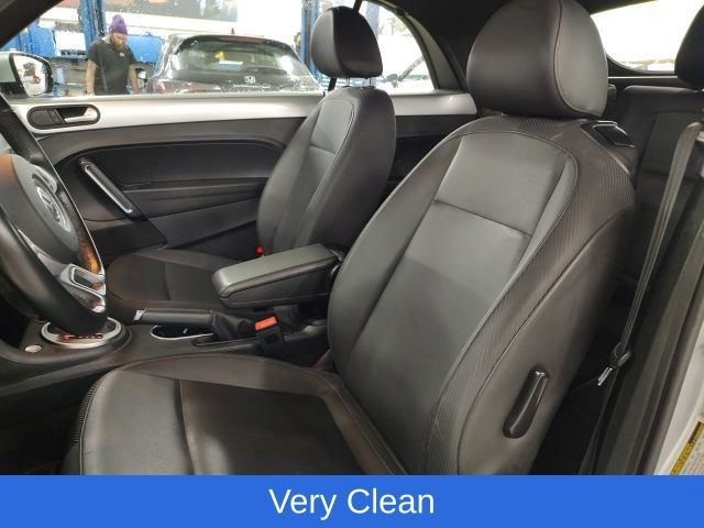 2014 Volkswagen Beetle 2.0L TDI Navigation