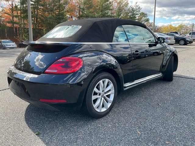 2014 Volkswagen Beetle 2.0L TDI Navigation