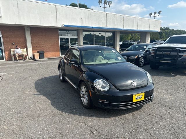 2014 Volkswagen Beetle 2.0L TDI Navigation