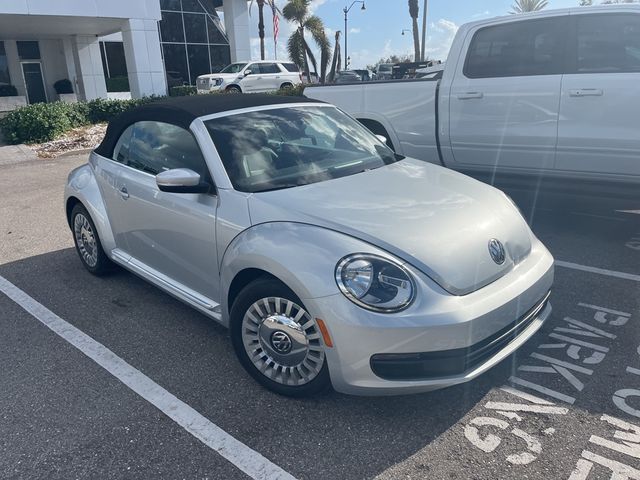 2014 Volkswagen Beetle 2.5L Technology