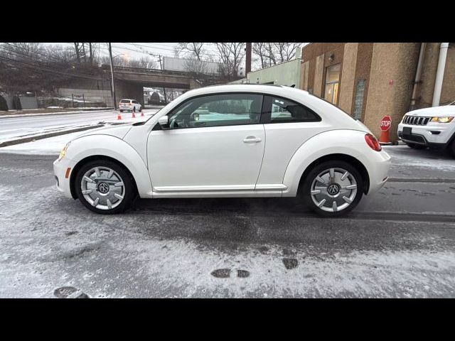 2014 Volkswagen Beetle 2.5L Navigation