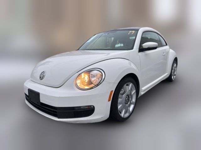 2014 Volkswagen Beetle 2.5L Navigation