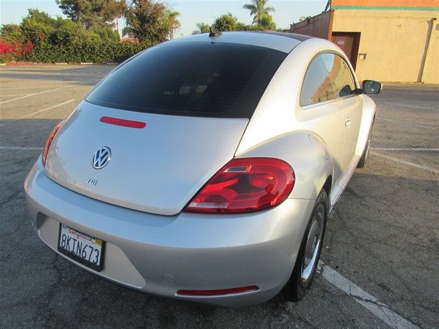 2014 Volkswagen Beetle 2.0L TDI Navigation