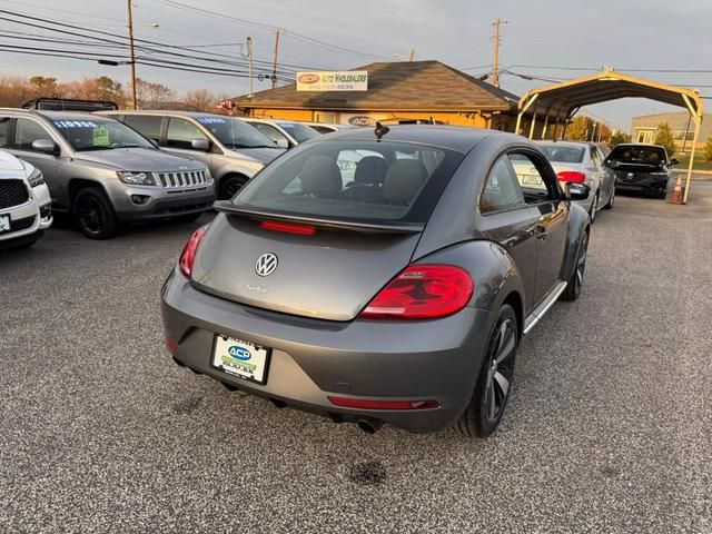 2014 Volkswagen Beetle 2.0T Turbo R-Line