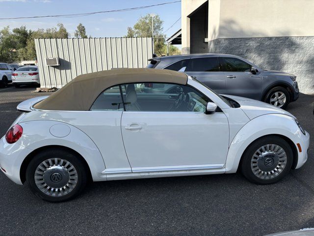 2014 Volkswagen Beetle 2.5L Technology