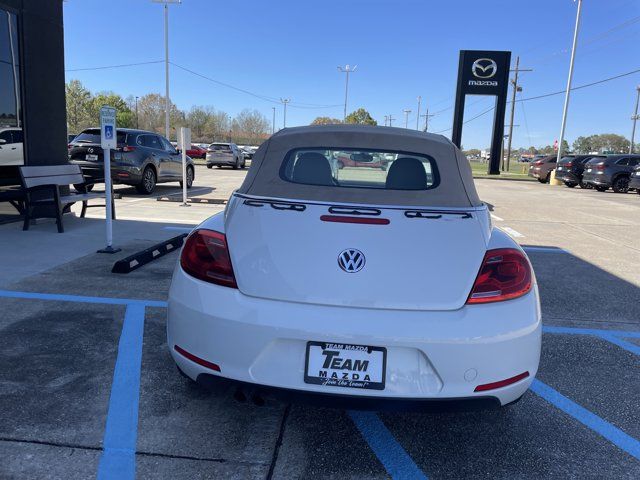 2014 Volkswagen Beetle 2.5L Navigation