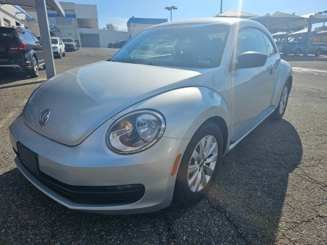 2014 Volkswagen Beetle 1.8T Entry