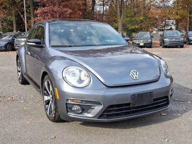 2014 Volkswagen Beetle 2.0T Turbo R-Line