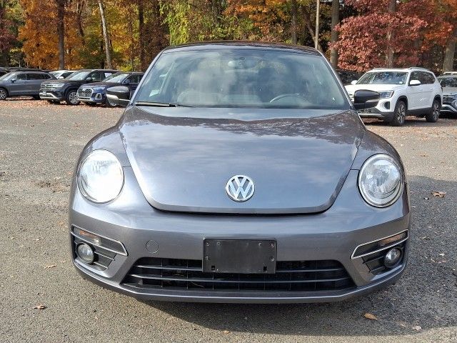 2014 Volkswagen Beetle 2.0T Turbo R-Line