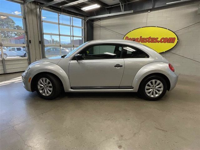 2014 Volkswagen Beetle 2.5L Entry