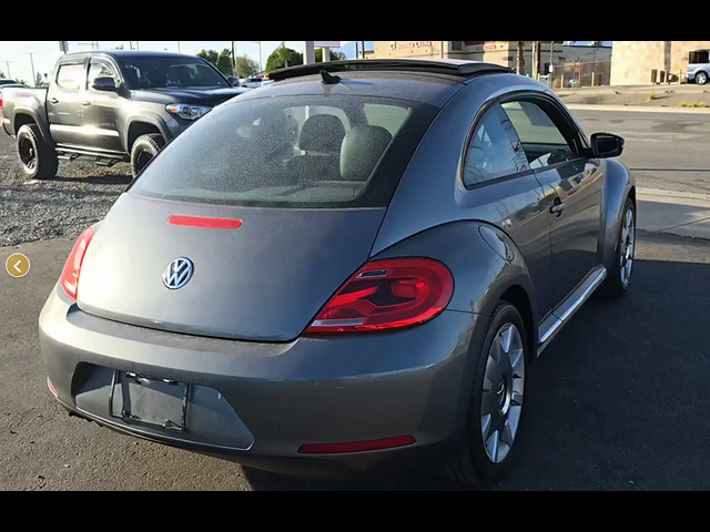 2014 Volkswagen Beetle 2.5L Navigation