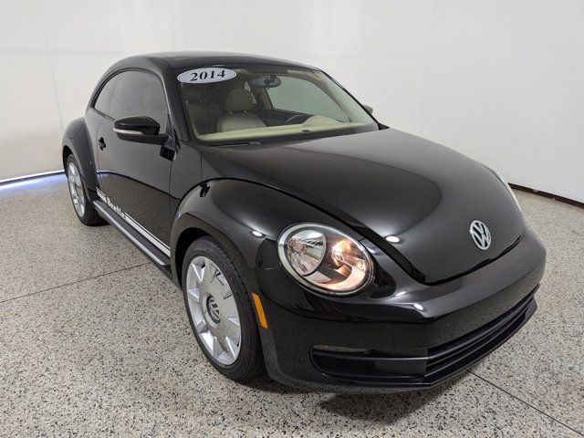 2014 Volkswagen Beetle 2.5L Navigation