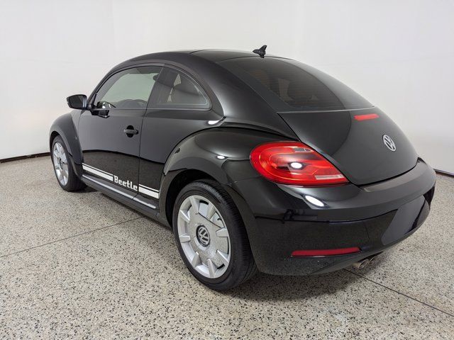 2014 Volkswagen Beetle 2.5L Navigation