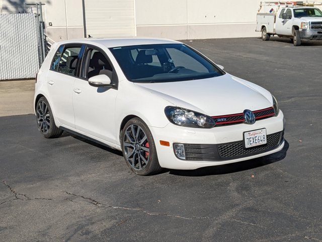 2014 Volkswagen GTI Wolfsburg