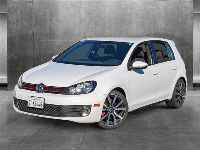 2014 Volkswagen GTI Wolfsburg