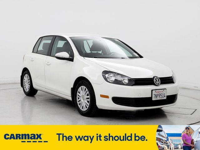 2014 Volkswagen Golf Base