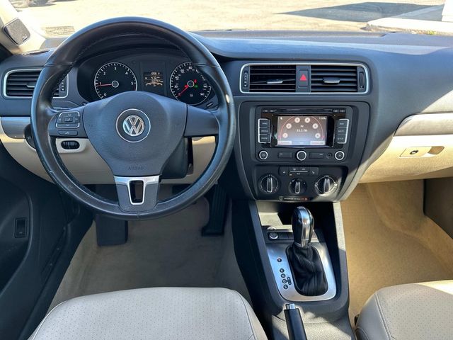 2014 Volkswagen Jetta TDI Premium Navigation